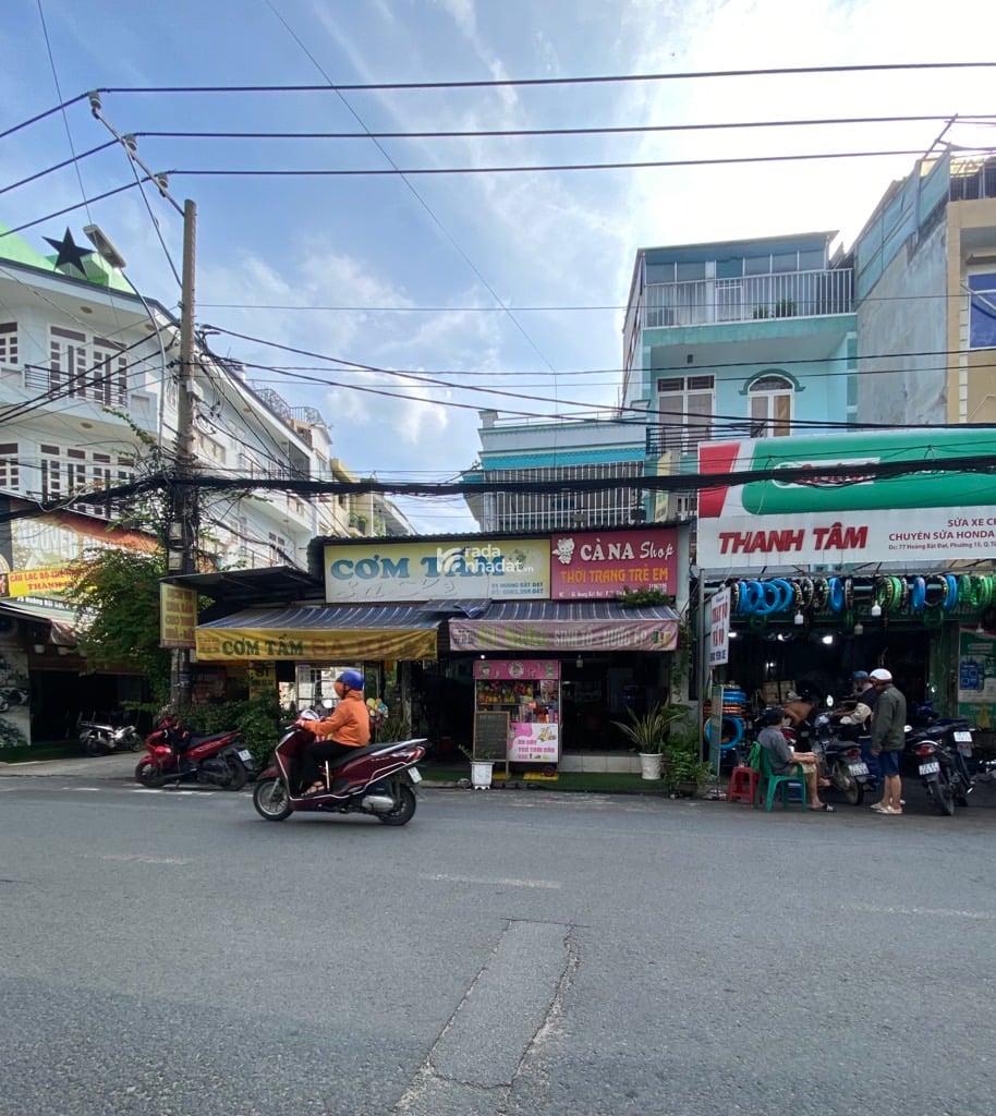 **SIÊU PHẨM MẶT TIỀN CĂN GÓC -  HOÀNG BẬT ĐẠT –  VỊ TRÍ VÀNG, SẴN DÒNG TIỀN MB ĐANG KINH DOANH