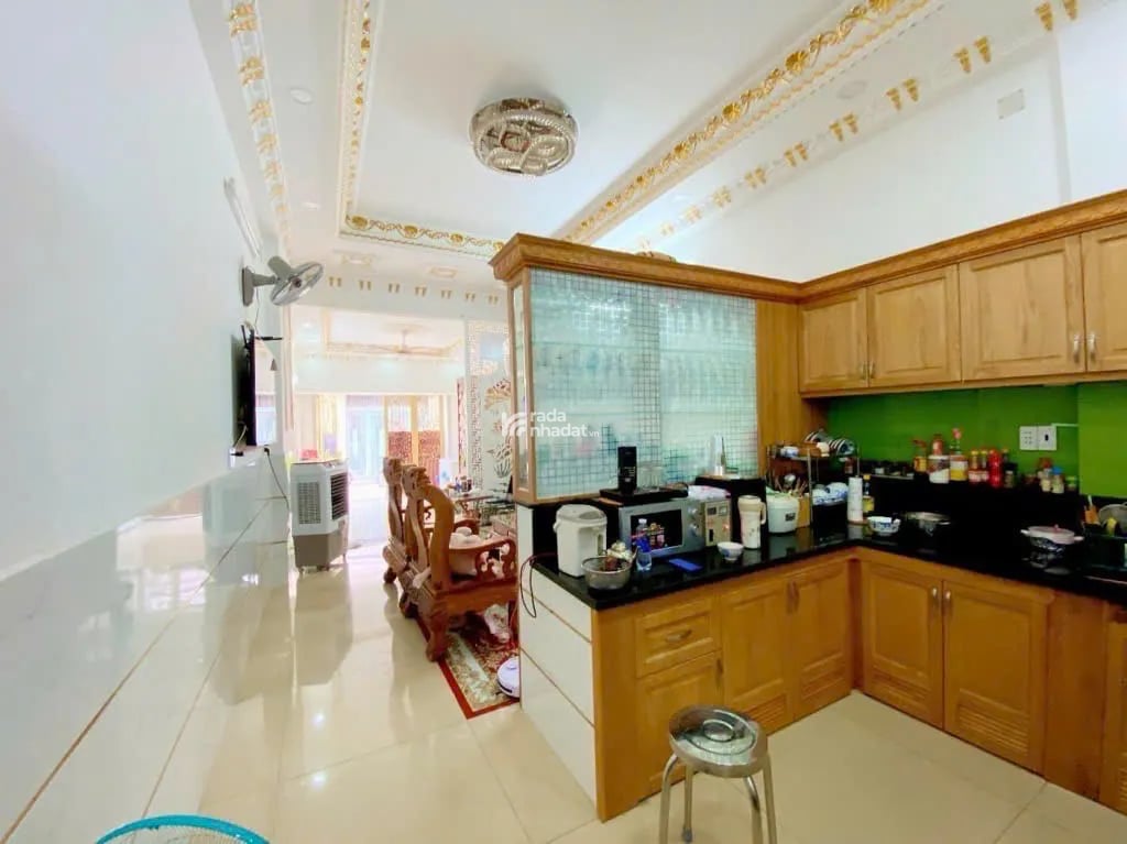 SIÊU PHẨM NHÀ MẶT TIỀN , Ô TÔ NGỦ TRONG NHÀ , BÌNH HƯng HÒA ,BÌNH TÂN 70M2 GIÁ 6.5TỶ