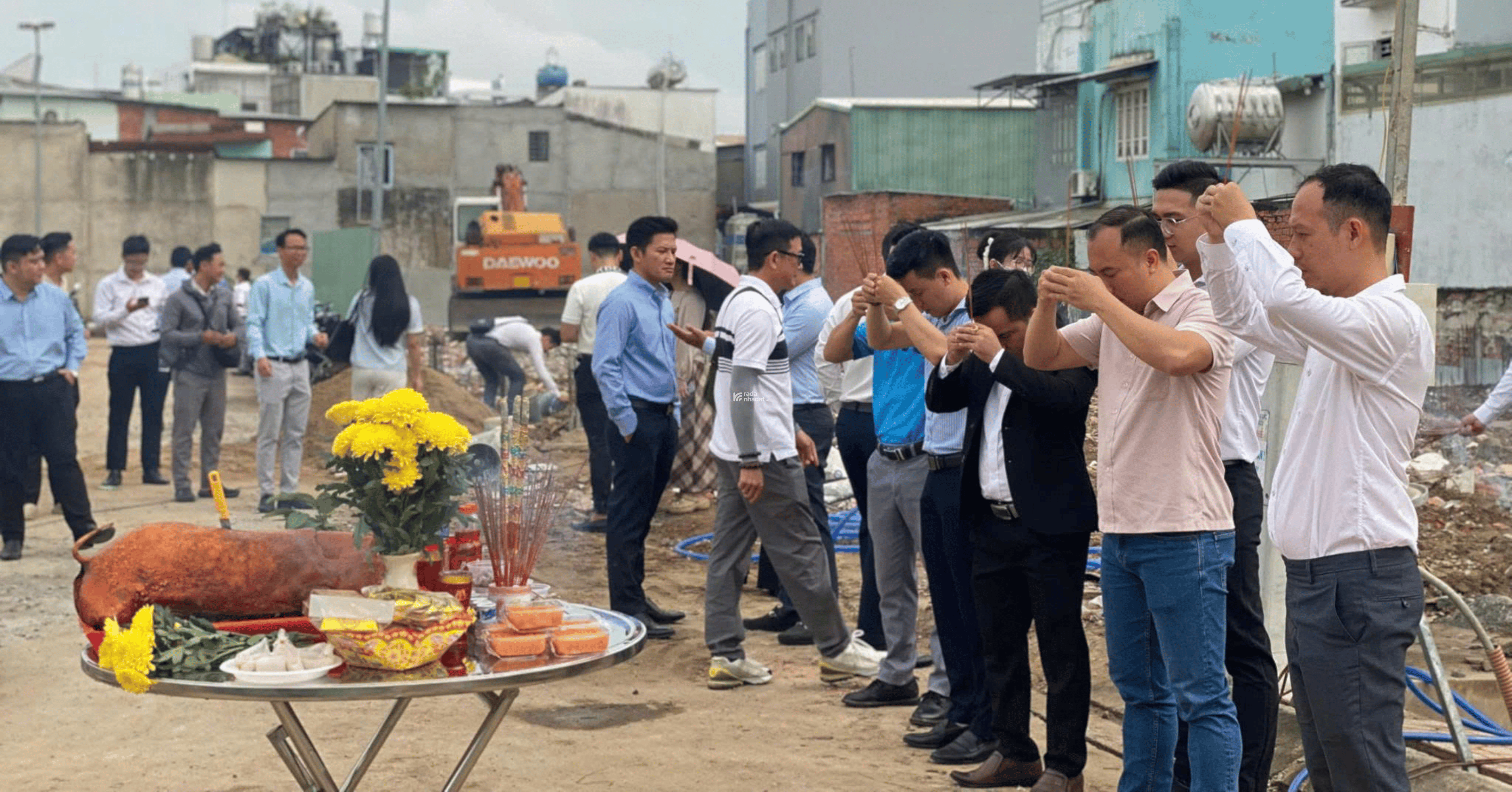 Mở bán 45 nhà phố Pearl Riverside phú định quận 8, 1 trệt, lửng 2 lầu, 4PN, 170m2 sàn