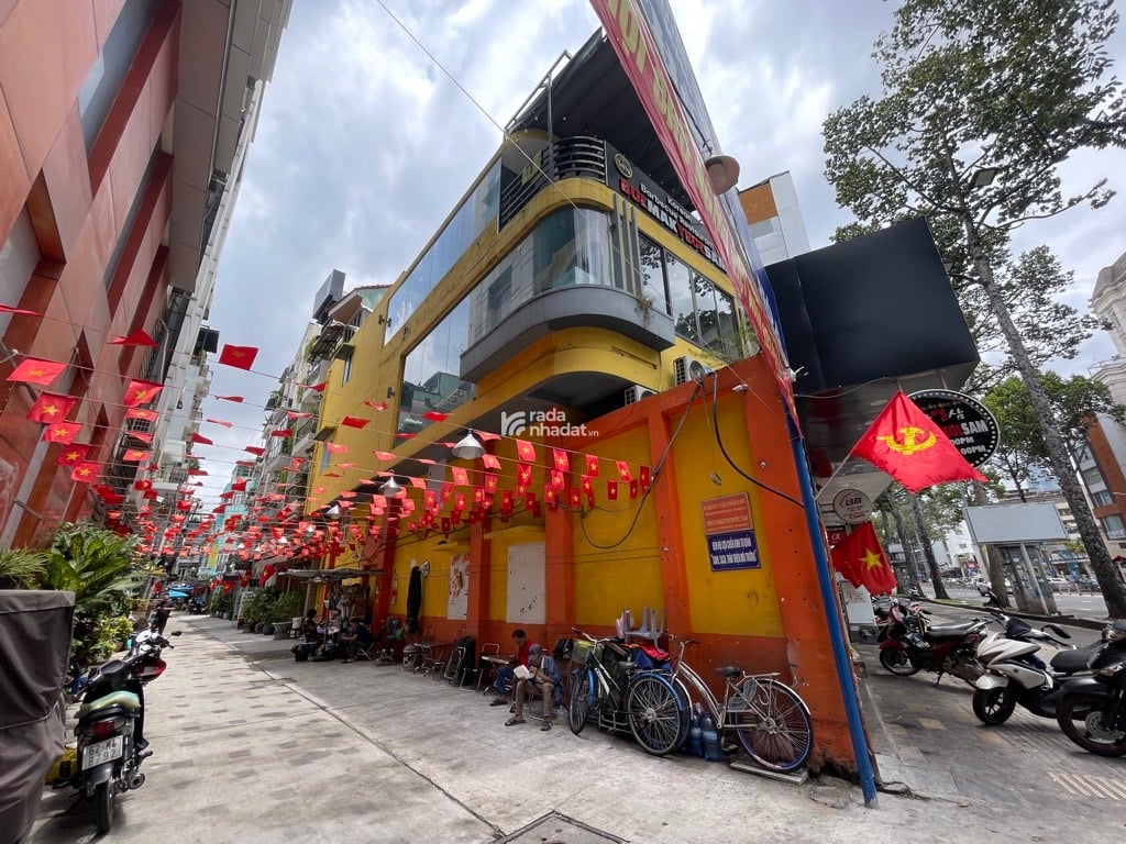 MẶT TIỀN TRẦN H. ĐẠO Q1 SÁT CHỢ BẾN THÀNH K. DOANH SẦM UẤT 4 TẦNG 80m2 CHỈ 70 TỶ.