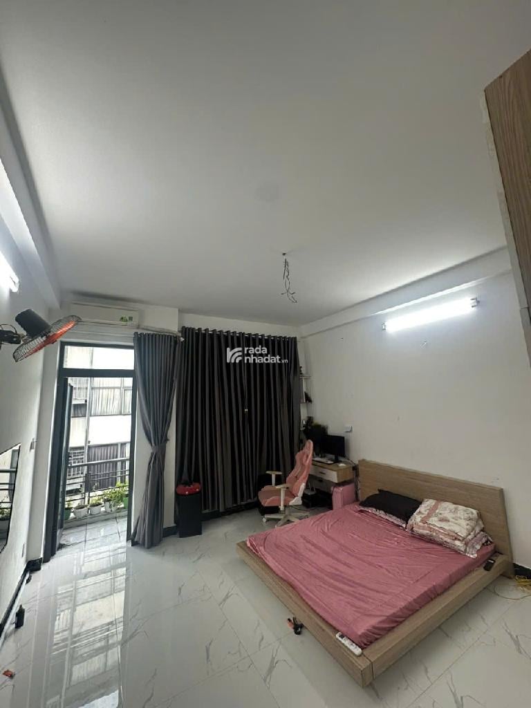 BÁN NHÀ KHU Y TẾ KỸ THUẬT CAO, 5 TẦNG, 66M2 (4.4X15), 4.95 TỶ – XE HƠI NGỦ NHÀ – 15TR/THÁNG