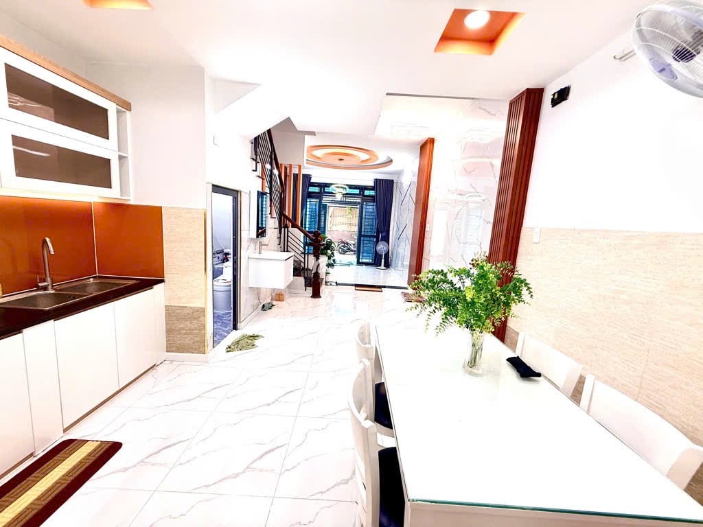 Nhà mới 4 tầng BTCT  Xe hơi vào nhà  Phạm Văn Chiêu  P9  Gò Vấp  4x13m  6.68 Tỷ