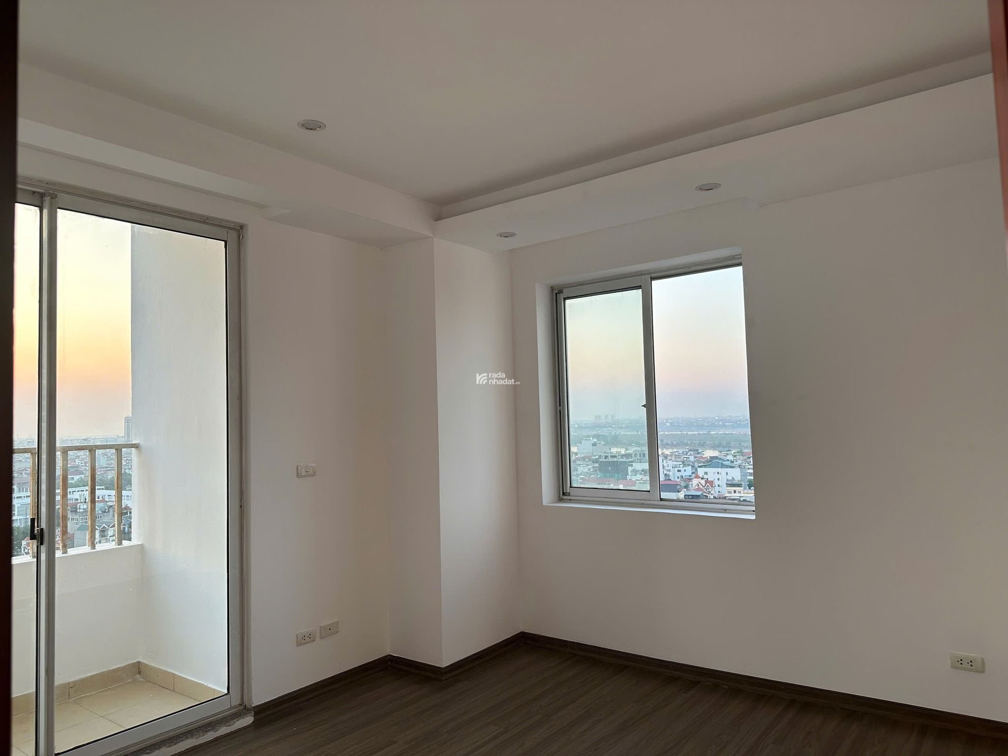 Tôi chính chủ bán căn hộ tòa B Sông Nhuệ diện tích: 47m2