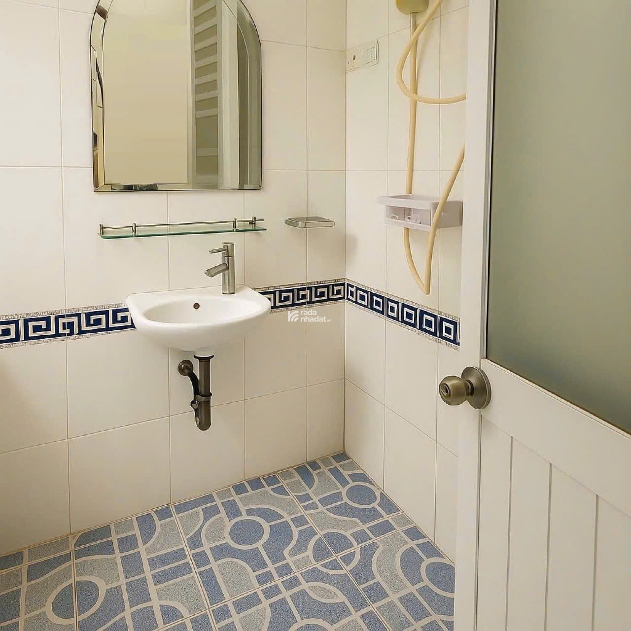 Bán nhà Quận Phú Nhuận - Hẻm Ô Tô Đặng Văn Ngữ - Sổ vuông 3x15m - 3 Tầng - 9.5 tỷ