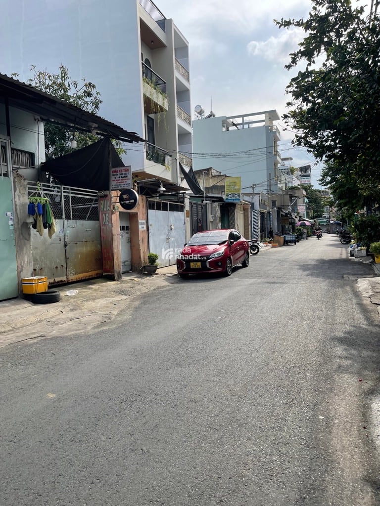 NGAY AEON MALL, MTKD PHẠM NGỌC, TÂN PHÚ, 121M2 NGANG HIẾM CÓ. GIẢM 550TR CHỈ 12.9T TL TỐT