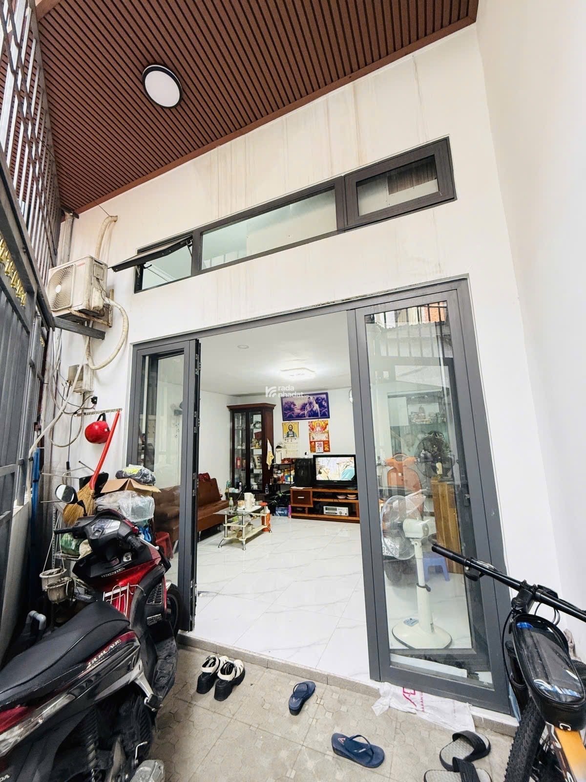 HẺM 4M 1/ LÊ THÚC HOẠCH   GẦN CHỢ TÂN HƯƠNG - 35M2 - 3 TẦNG BTCT - CHỈ 4.x TỶ TL 