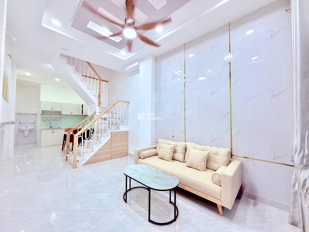  NHÀ ĐẸP Ở NGAY - 41M2 - 2 TẦNG - SÂN RỘNG - TẶNG FULL NỘI THẤT - PHẠM VĂN BẠCH - NGUYỄN SỸ SÁCH