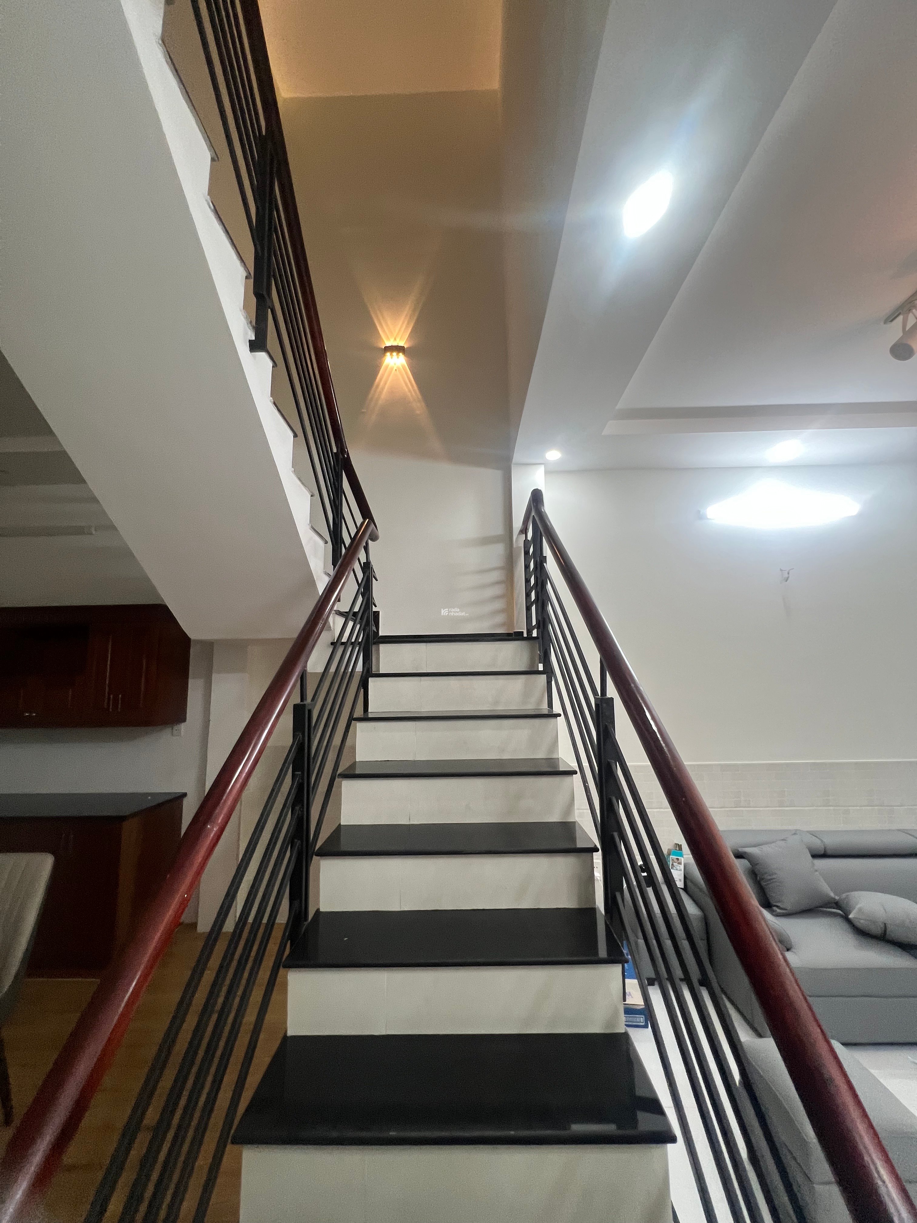 BÁN NHÀ 2 TẦNG MỚI, KHU TRUNG TÂM LONG TRƯỜNG- PHÚ HỮU, 4,5TỶ