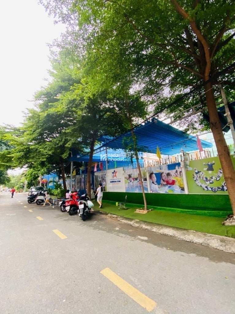 BÀN NHÀ HIẾM - 105m2 (ngang 7m) - 4 TẦNG, 8PN - BÌNH ĐÔNG QUẬN 8