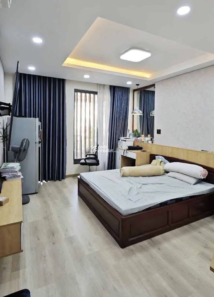 BÀN NHÀ HIẾM - 105m2 (ngang 7m) - 4 TẦNG, 8PN - BÌNH ĐÔNG QUẬN 8