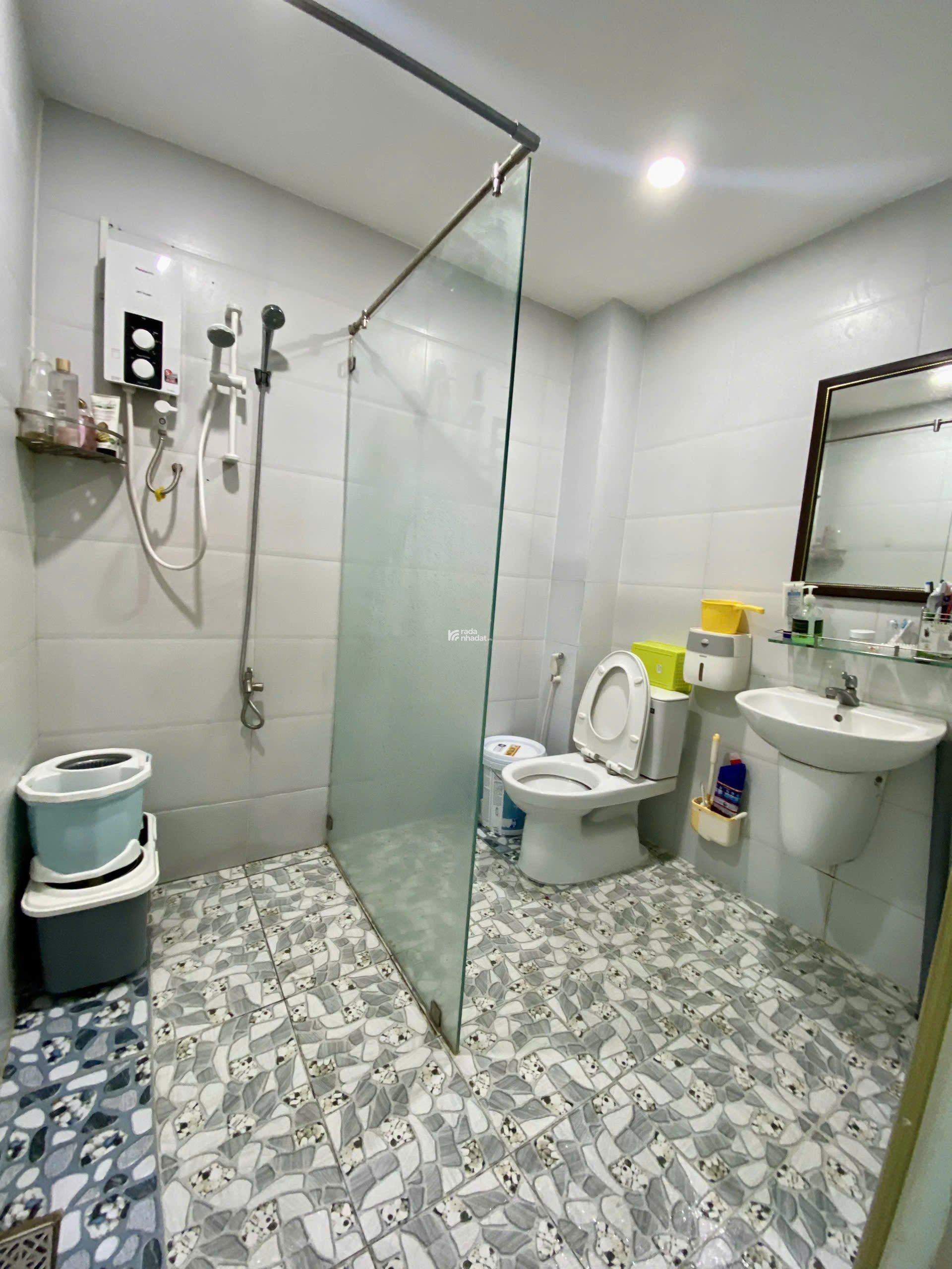 Bán nhà HXH 8m Ông Ích Khiêm quận 11-14 tỷ 