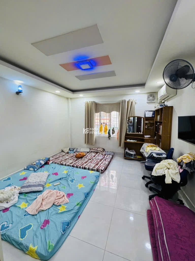 Nhà Hai Mặt Tiền Đường,Ngay Metro Bình Phú,Quận 6 (4 x 18 x 4 Tầng) 13,3 Tỷ TL