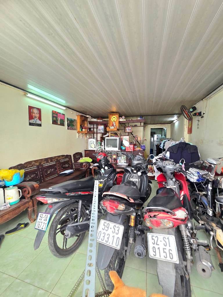 HẺM XE HƠI SÁT VÁCH. HOÀNG HOA THÁM, BÌNH THẠNH, 40M2 TIỆN XÂY. GIẢM 550TR CHỈ 4.5T TL 