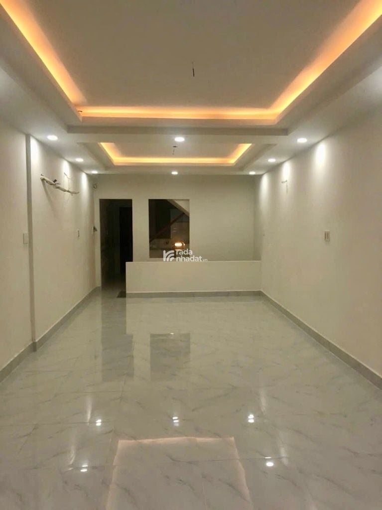 MẶT TIỀN KINH DOANH CHỢ VẢI TÂN BÌNH - ĐANG CHO THUÊ 50TR/THÁNG - SỔ ĐANG VAY BANK