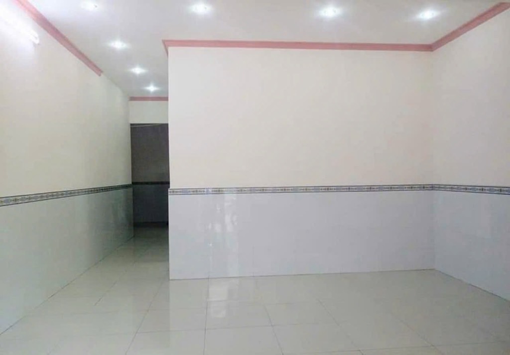 RƯỚC NHÀ 4M THÔNG - NGANG HIẾM - CHỦ CẦN BÁN GẤP. 