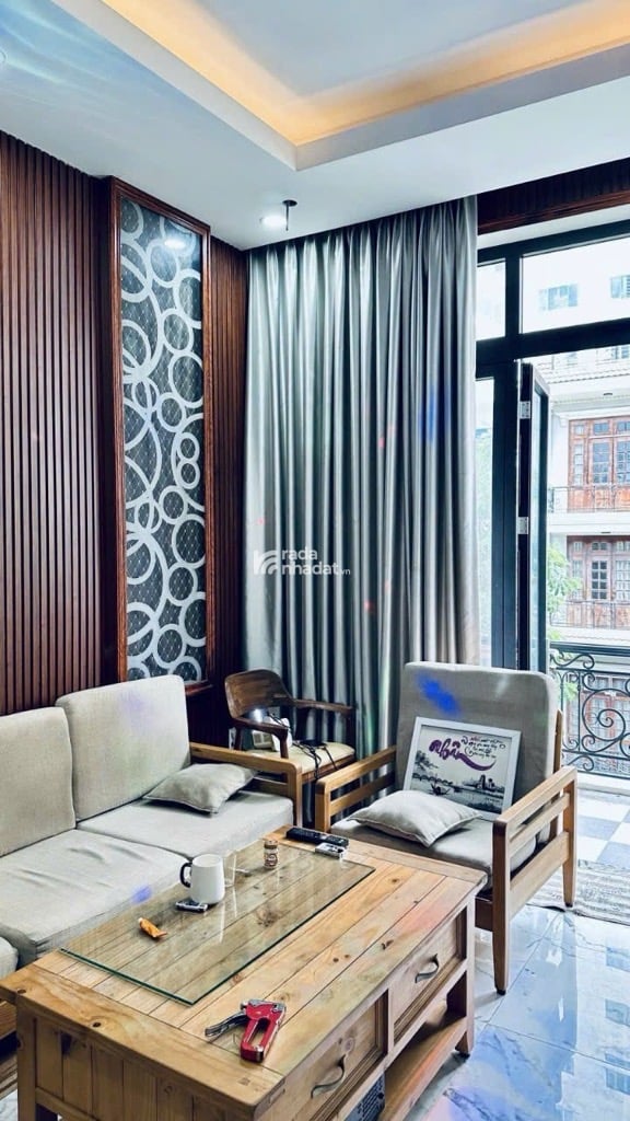 BIỆT THỰ MÁI THÁI - NGUYỄN OANH - NGANG ĐẸP 8M - MẶT TIỀN ĐƯỜNG 12M - 3 TẦNG -  TẶNG NỘI THẤT XỊN