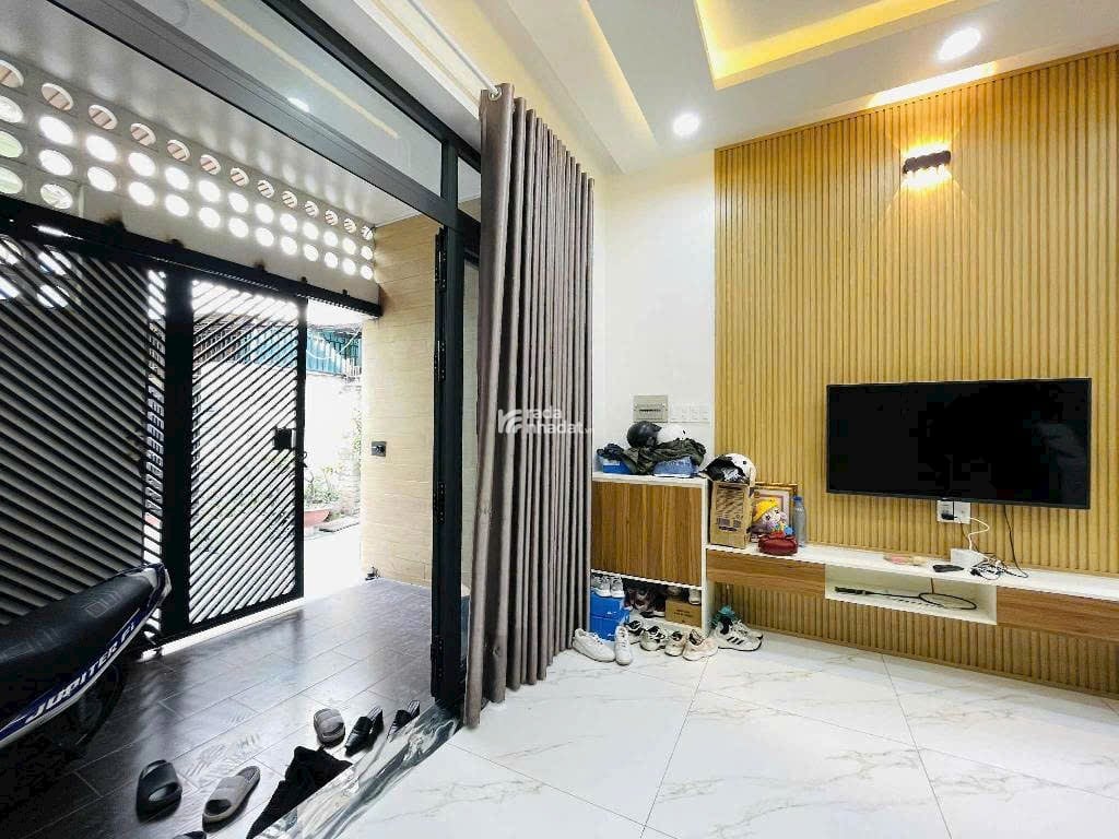 Nhà phường 16 Gò Vấp . 70m2 đất . Trệt 1 lầu , 3 phòng ngủ 