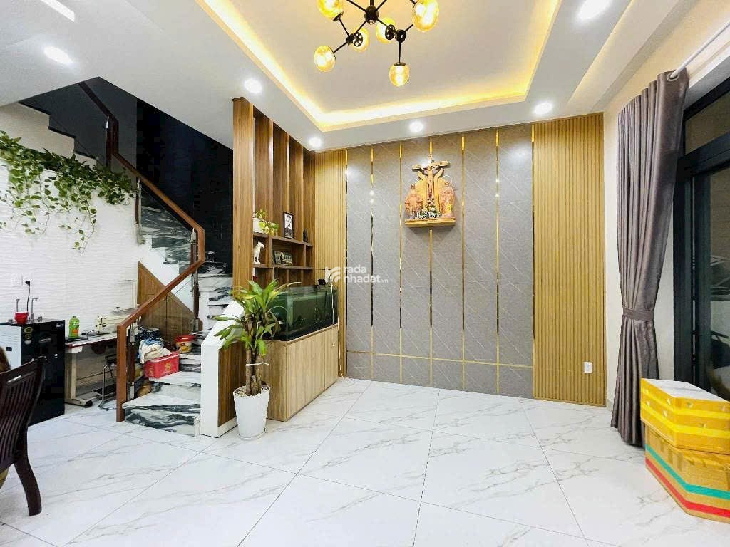 Nhà phường 16 Gò Vấp . 70m2 đất . Trệt 1 lầu , 3 phòng ngủ 