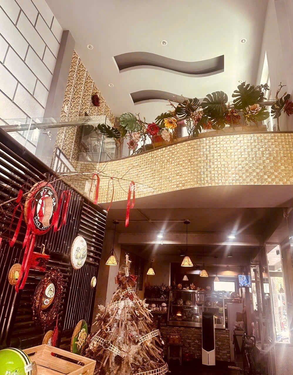 BÁN NHÀ MẶT TIỀN CÂY KEO GÓC PHÚ THẠNH 