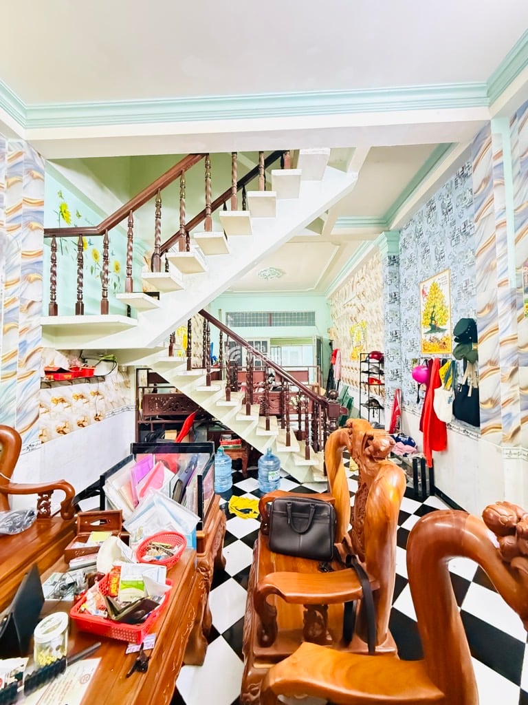 SÁT VÁCH QUẬN 1, CHDV ĐIỆN BIÊN PHỦ, BÌNH THẠNH, 75M2 TIỆN XÂY MỚI. GIẢM 550TR CHỈ CÒN 9.5T TL 