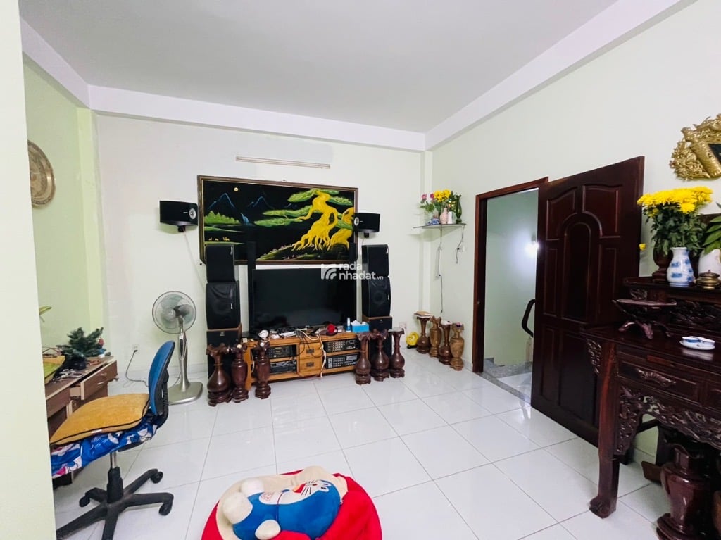 NHÀ ĐẸP Ở NGAY 3 TẦNG HẺM NHỰA 12m SÁT METRO BÌNH THÁI, 5X18 CHỈ 13,5 TỶ