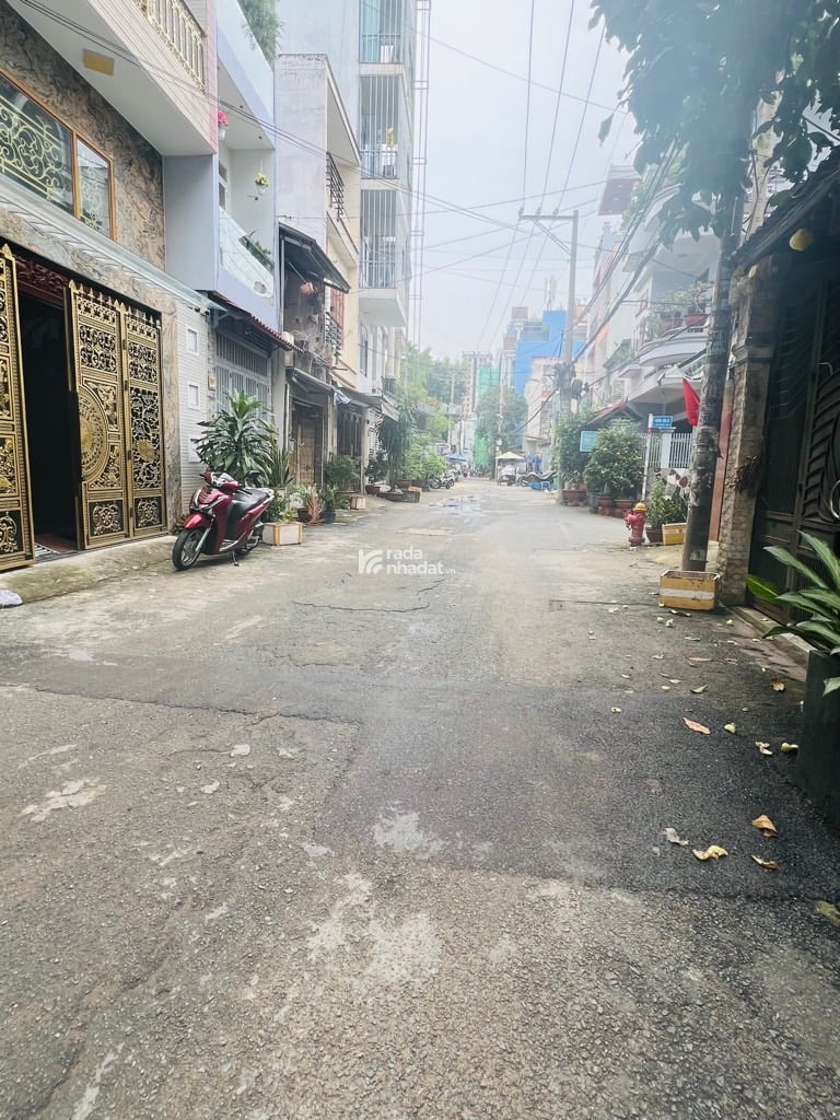 SÁT TÂN BÌNH, HẺM XE HƠI HUỲNH THIỆN LỘC, TÂN PHÚ, 2 TẦNG HIẾM CÓ. GIẢM 550TR CHỈ 3.5T