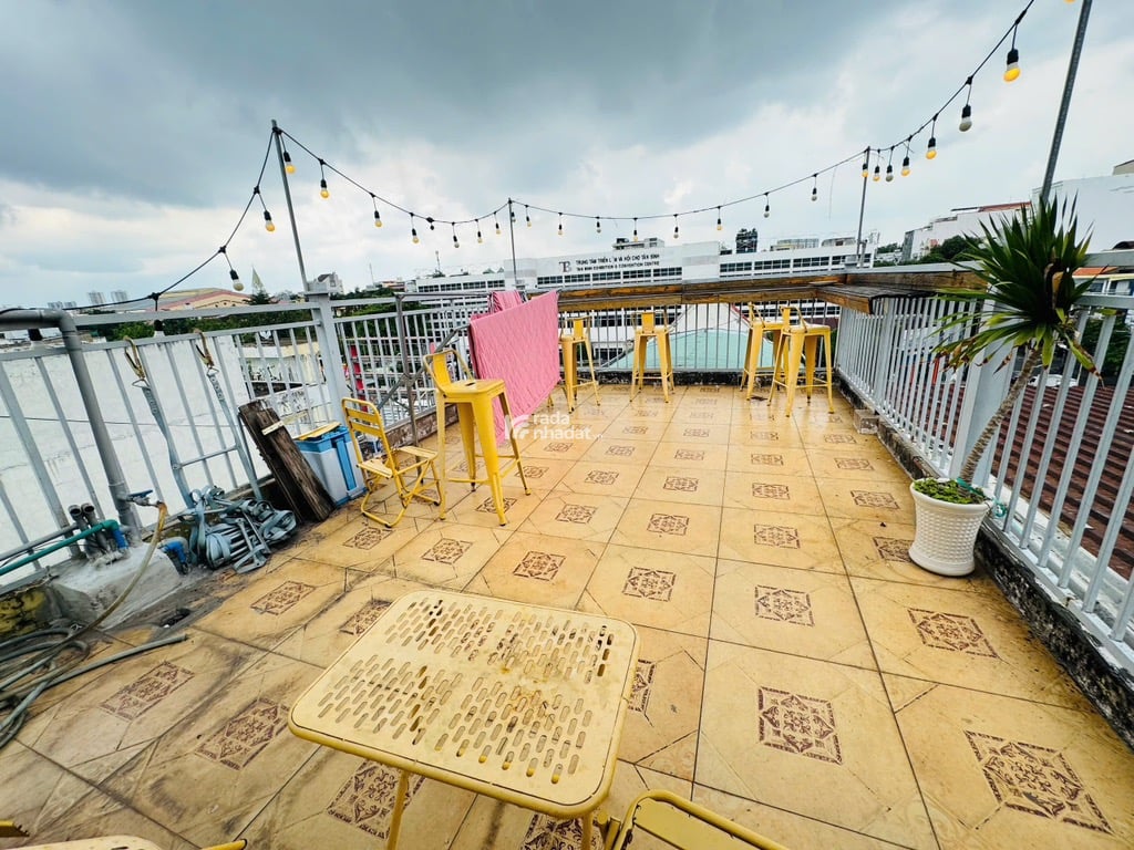 SÁT SÂN BAY, MTKD HOÀNG VĂN THỤ, PHÚ NHUẬN, 120M2 CÓ KC Ở NGAY. GIẢM 350TR CHỈ CÒN 27.9T TL 