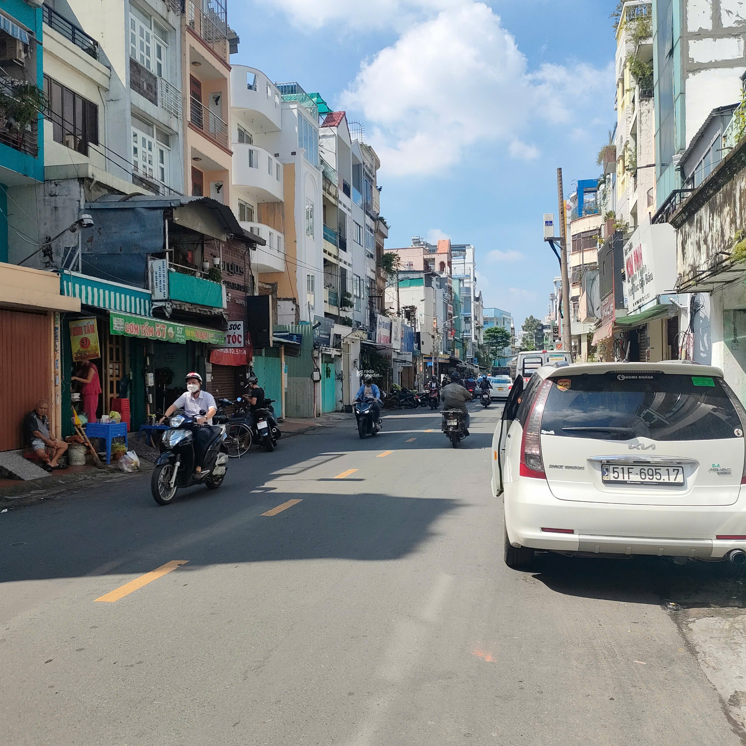 9,6 Tỷ ! Mặt tiền Nguyễn Quý Anh . Q Tân Phú. 4x14m. 4 Tầng