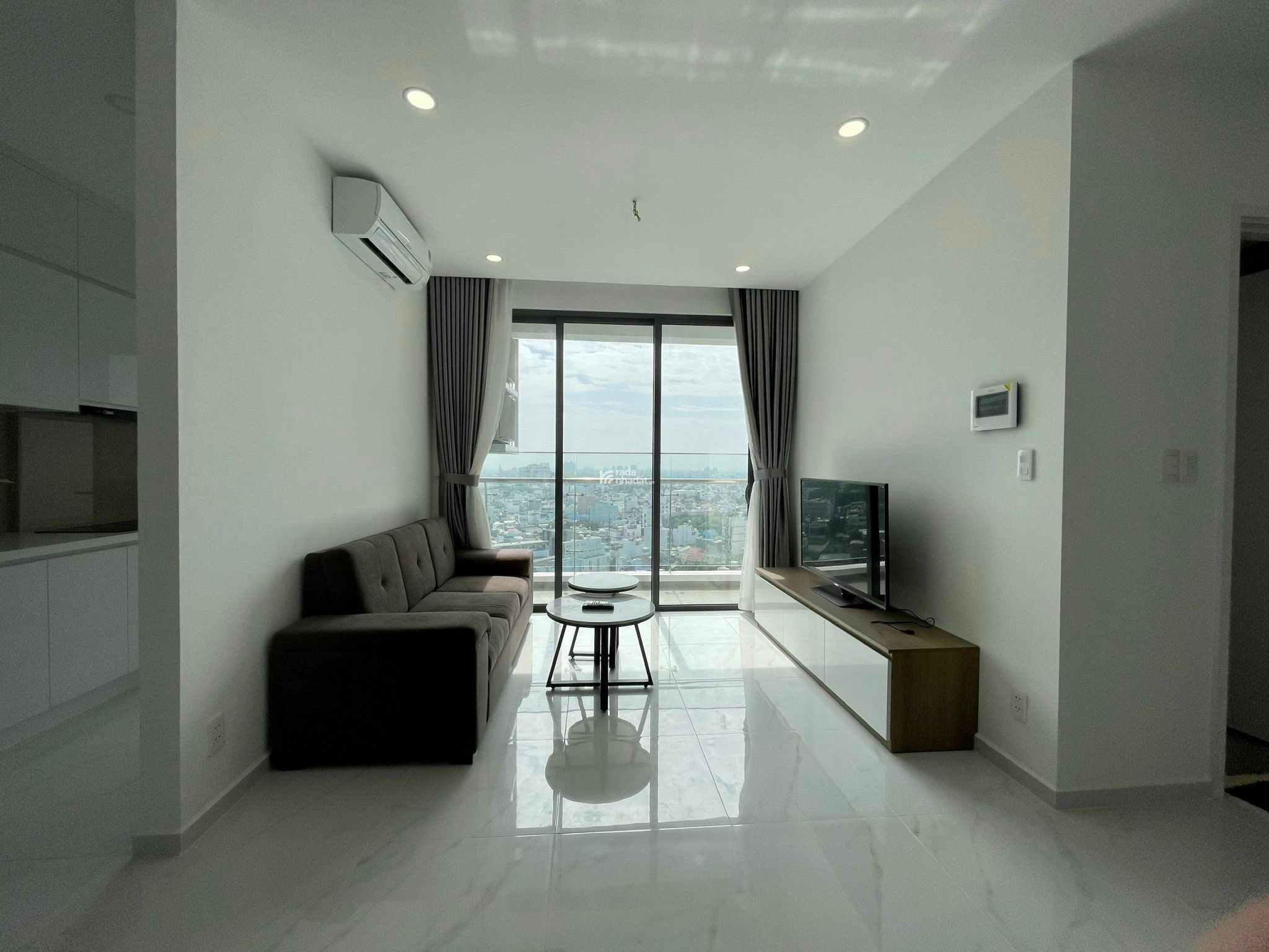 Chủ gửi bán nhanh CH 3PN Full NT Centana Thủ Thiêm Quận 2 giá 4.7tỷ. Sổ hồng riêng công chứng ngay