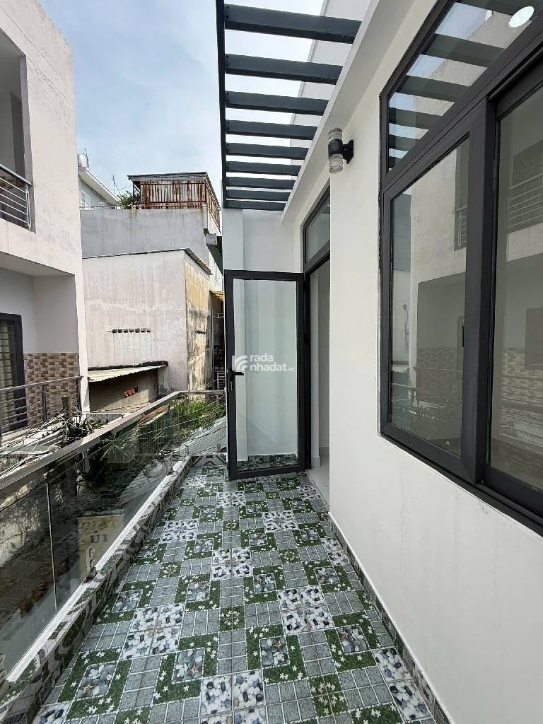 SÁT MẶT TIỀN ĐƯỜNG - NGANG 4 DÀI 12 - 2 TẦNG - 2PN,2WC - TRẦN THỊ TRỌNG - PHƯỜNG 15 - QUẬN TÂN BÌNH