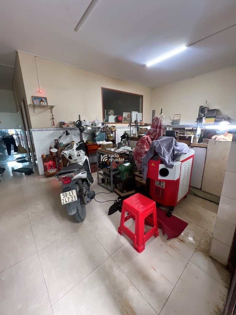 BÁN NHÀ CAO XUÂN DỤC PHÚ ĐỊNH QUẬN 8 160M2 8.X TỶ 5.5X18M  