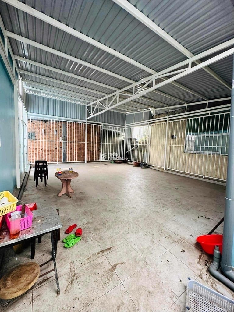 BÁN NHÀ CAO XUÂN DỤC PHÚ ĐỊNH QUẬN 8 160M2 8.X TỶ 5.5X18M  