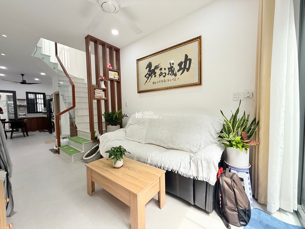 GIÁP PN. SÁT HXH NGUYỄN LÂM, BÌNH THẠNH, 40M2 CÓ KC Ở NGAY. GIẢM 550TR CHỈ 6.7T TL 