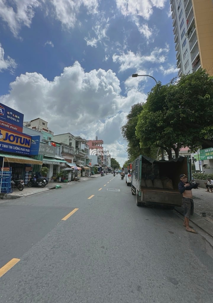 Bán nhà mặt tiền Gia Phú Quận 6, 76m2 ngang 4.2 nở hậu, tiện kinh doanh cho thuê, 12 tỷ TL