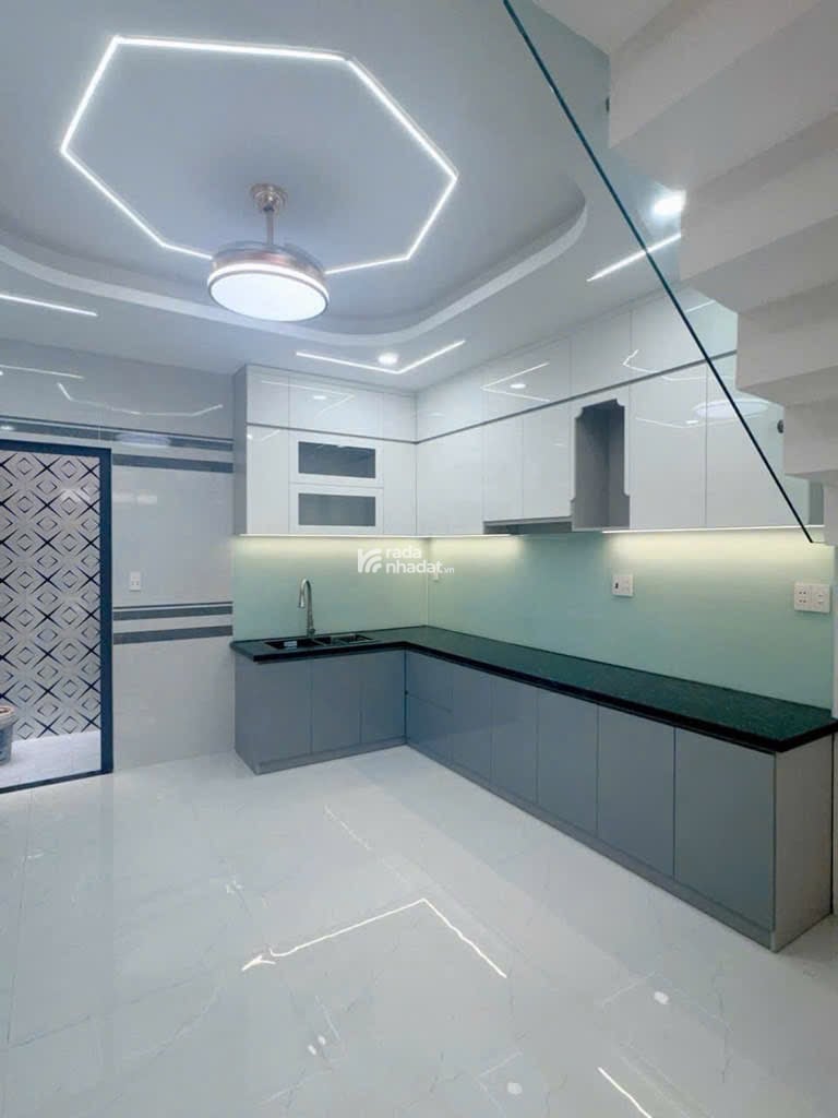Hương Lộ 2, Bình Tân, Hẻm Ôtô 6m, 54m2 (4x14) Nhà Mới 5 Tầng, Khu KD Mua Bán Sầm Uất, Nhỉnh 6 Tỷ TL