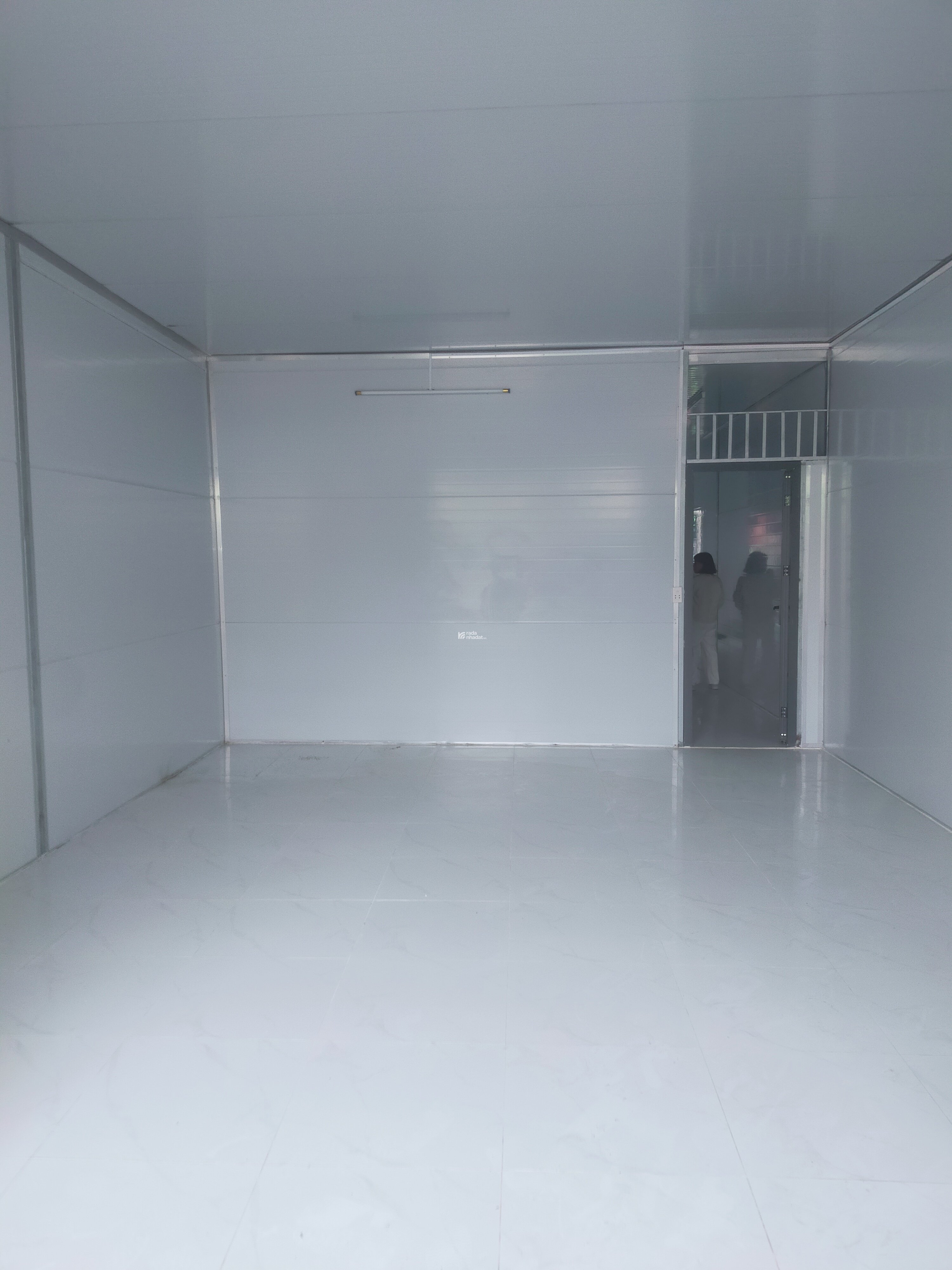 Cho thuê nhà nguyên căn đường Lê Văn lương 