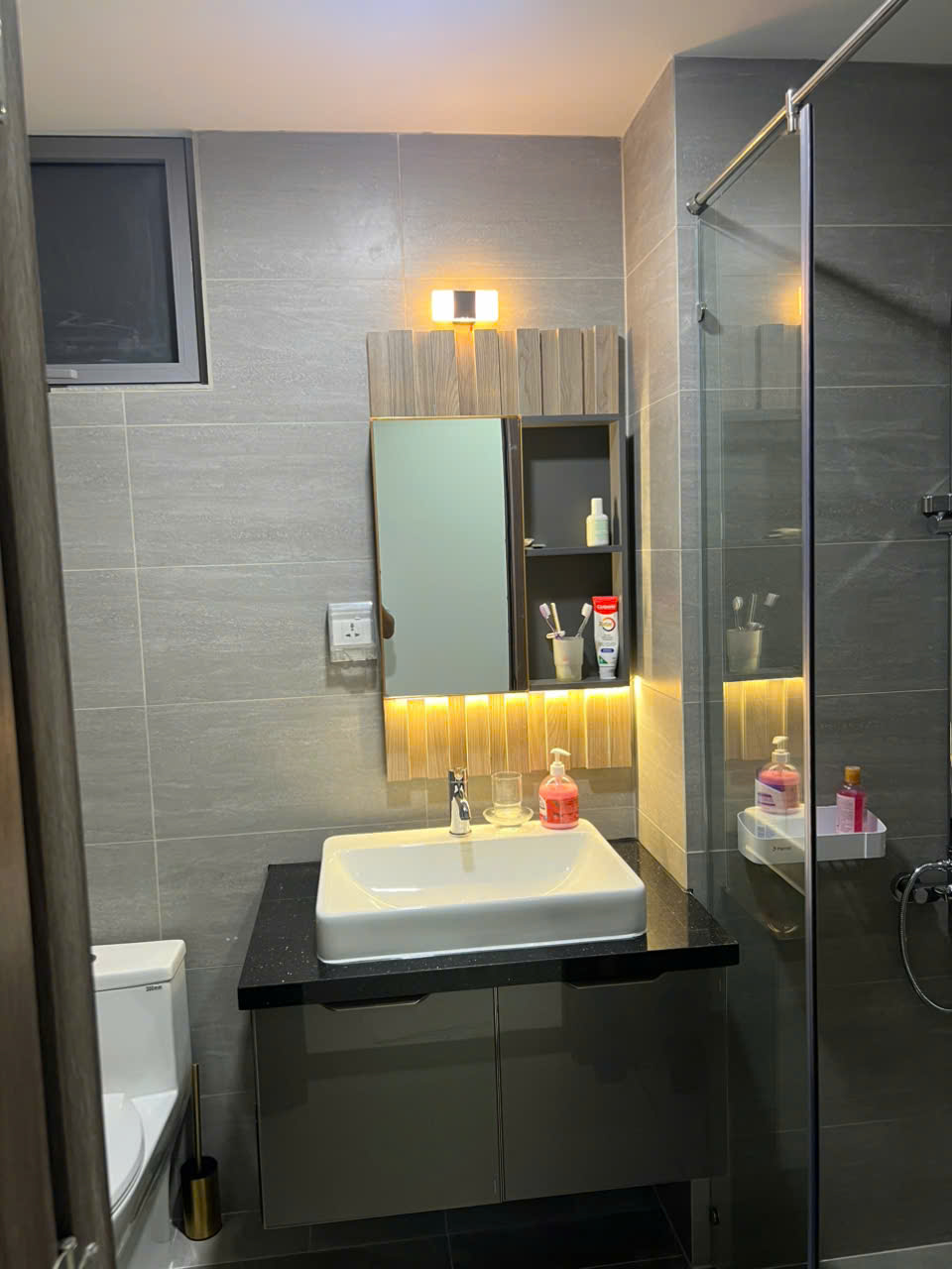 Celesta Rise - bán 2PN2WC - 6,8 tỷ - 80m2 - Full NT - đã bao thuế phí