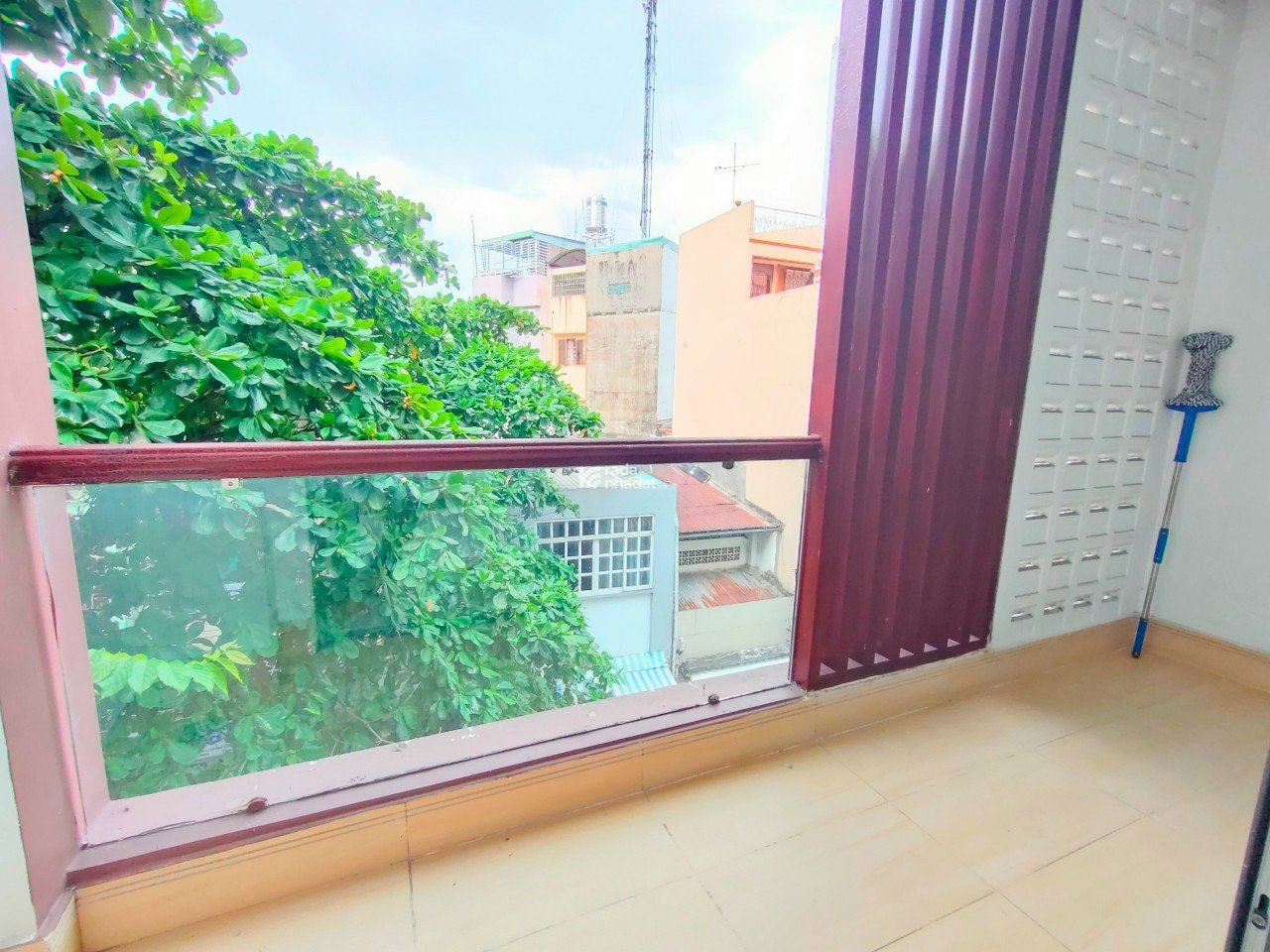 Cho thuê căn hộ quận 1, thang máy, ban công, máy giặt riêng gần ĐH Nhân Văn, UEH Trần Quang Khải