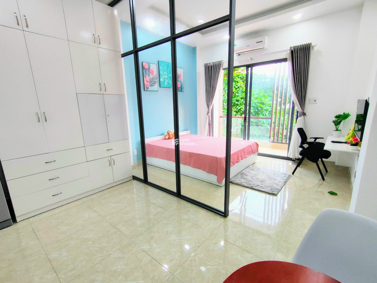 Cho thuê căn hộ quận 1, thang máy, ban công, máy giặt riêng gần ĐH Nhân Văn, UEH Trần Quang Khải