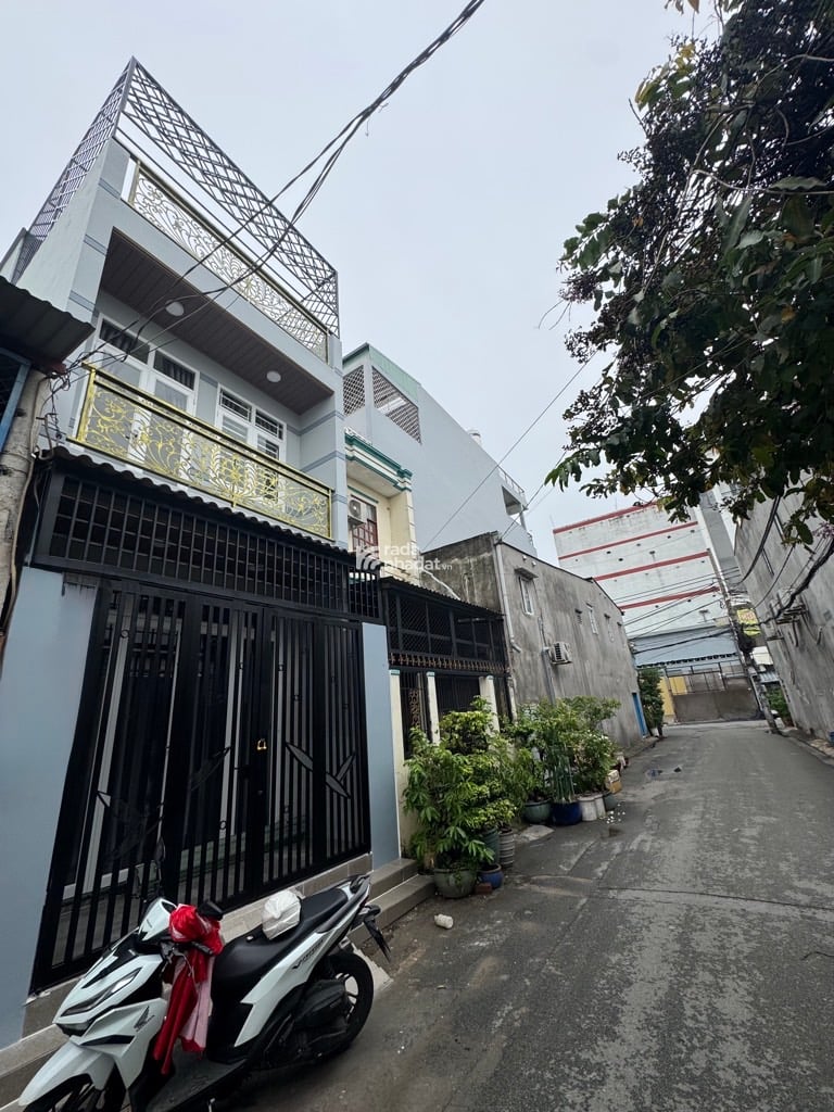 KHU PHÂN LÔ HƯƠNG LỘ 2 - BTĐA BÌNH TÂN NHÀ MỚI 3 TẦNG- ĐƯỜNG 6M-DT: 4*16M- 5 TỶ 850