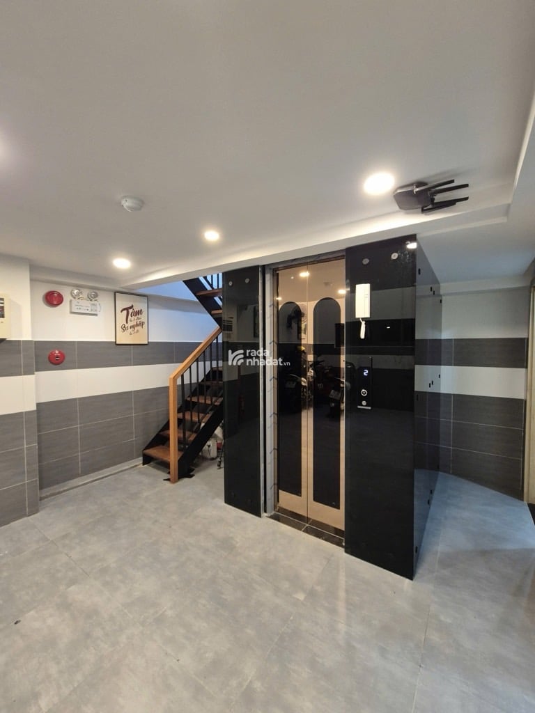 BẤT ĐỘNG SẢN HOT NHẤT TRUNG TÂM QUẬN 1 - GÓC 2 MẶT TIỀN VIP - VỊ TRÍ VÀNG - SINH LỜI NGAY LẬP TỨC