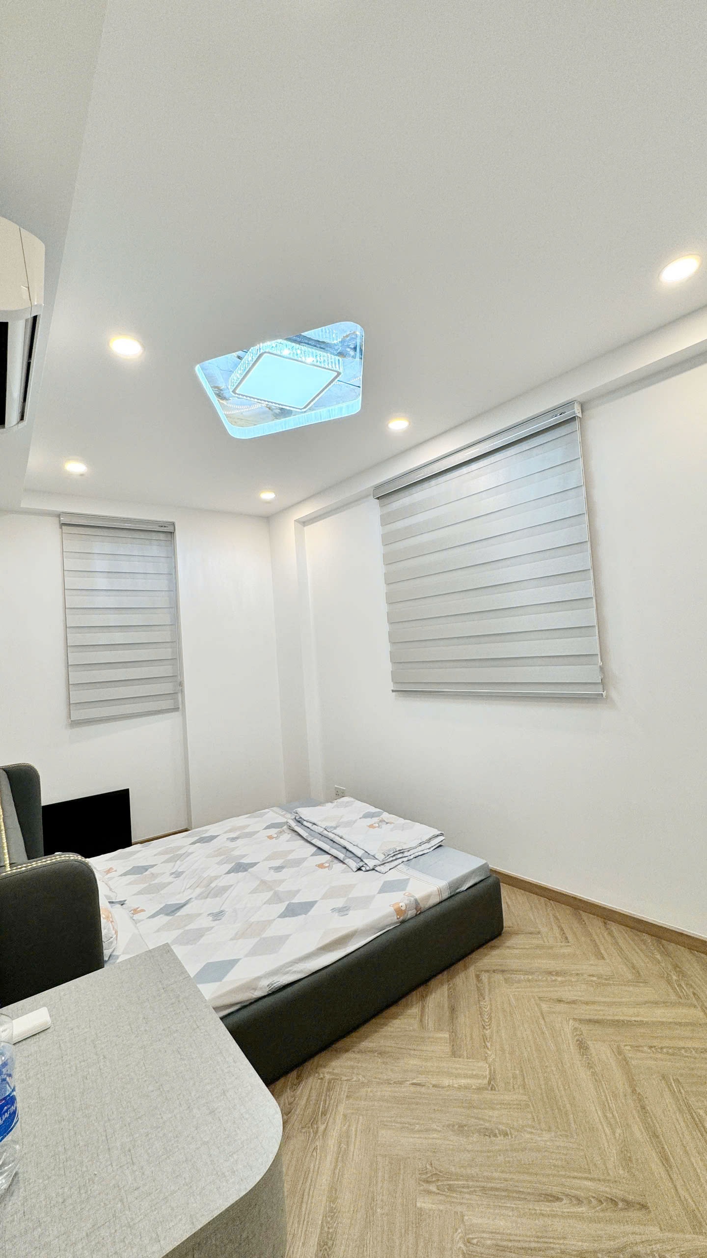 BÁN CĂN HỘ 105m2 BLOCK D FULL NỘI THẤT CC BELLEZA QUẬN 7