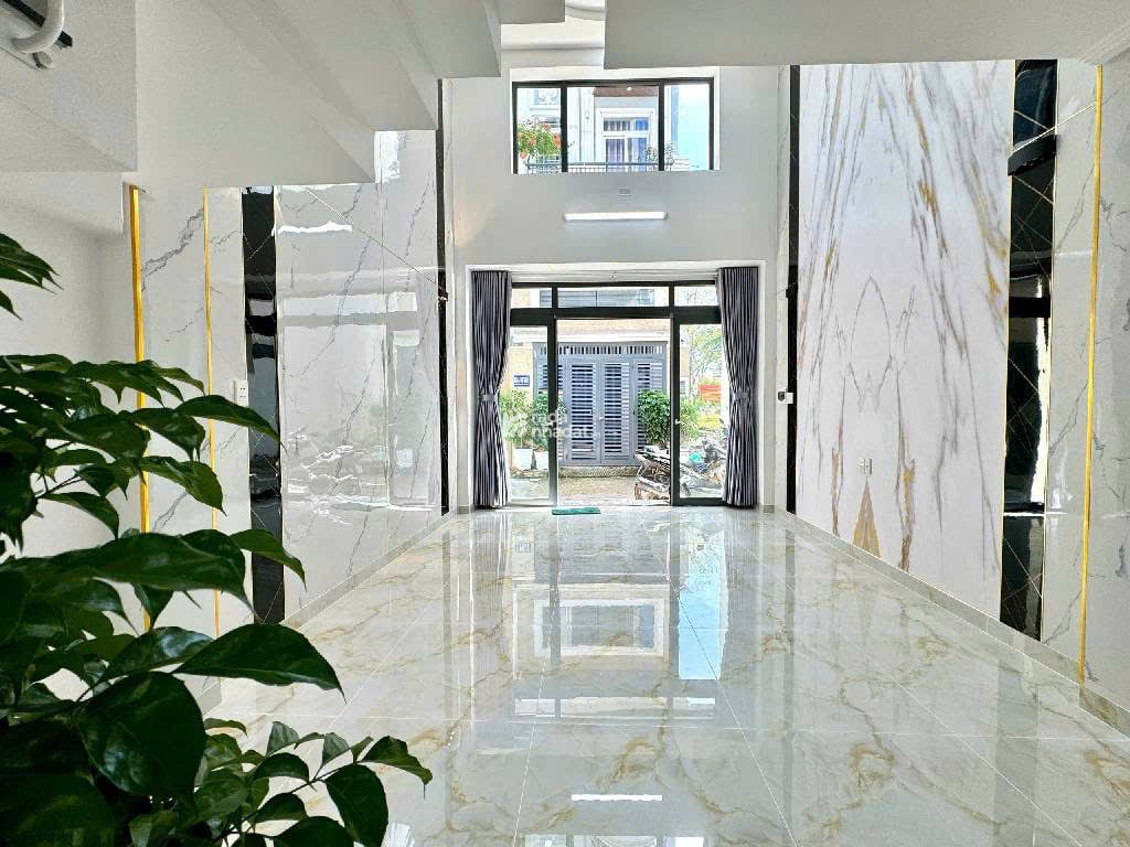 NHÀ MỚI TINH KHU PHÂN LÔ XÂY MỚI 1 TRỆTLỬNG 2 LẦU- ĐƯỜNG THỐNG NHẤT -P 15- GÒ VẤP
