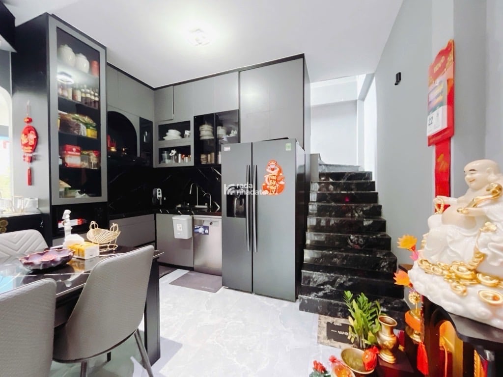 Bán nhà 3 tầng đẹp lung linh ngay ĐH Marketing Q7 - DT sàn 120m2 3pn - thiết kế mẫu mới 2025 7.2 tỷ