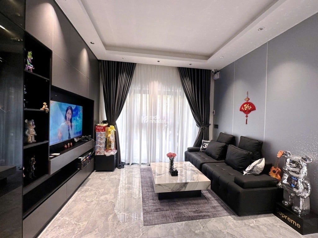 Bán nhà 3 tầng đẹp lung linh ngay ĐH Marketing Q7 - DT sàn 120m2 3pn - thiết kế mẫu mới 2025 7.2 tỷ