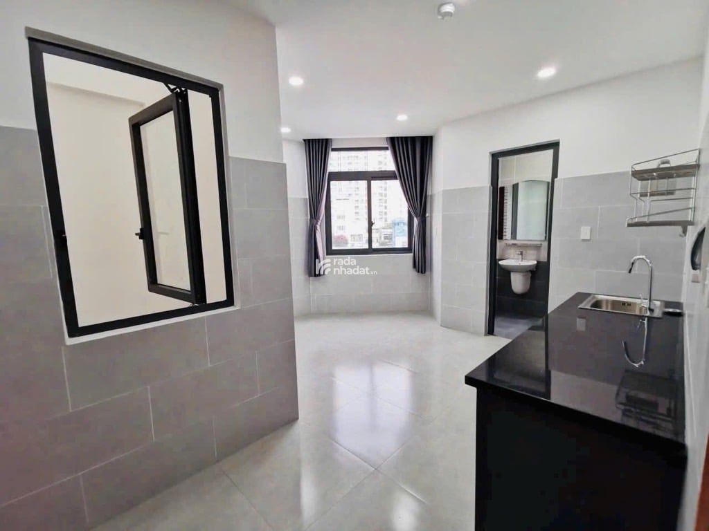 BÁN CHDV CAO CẤP 7 TẦNG 210M2 NGANG KHỦNG 8M THU NHẬP 160TR/TH NHIK 28 TỶ