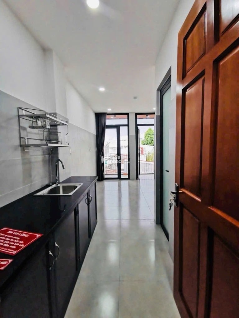 BÁN CHDV CAO CẤP 7 TẦNG 210M2 NGANG KHỦNG 8M THU NHẬP 160TR/TH NHIK 28 TỶ