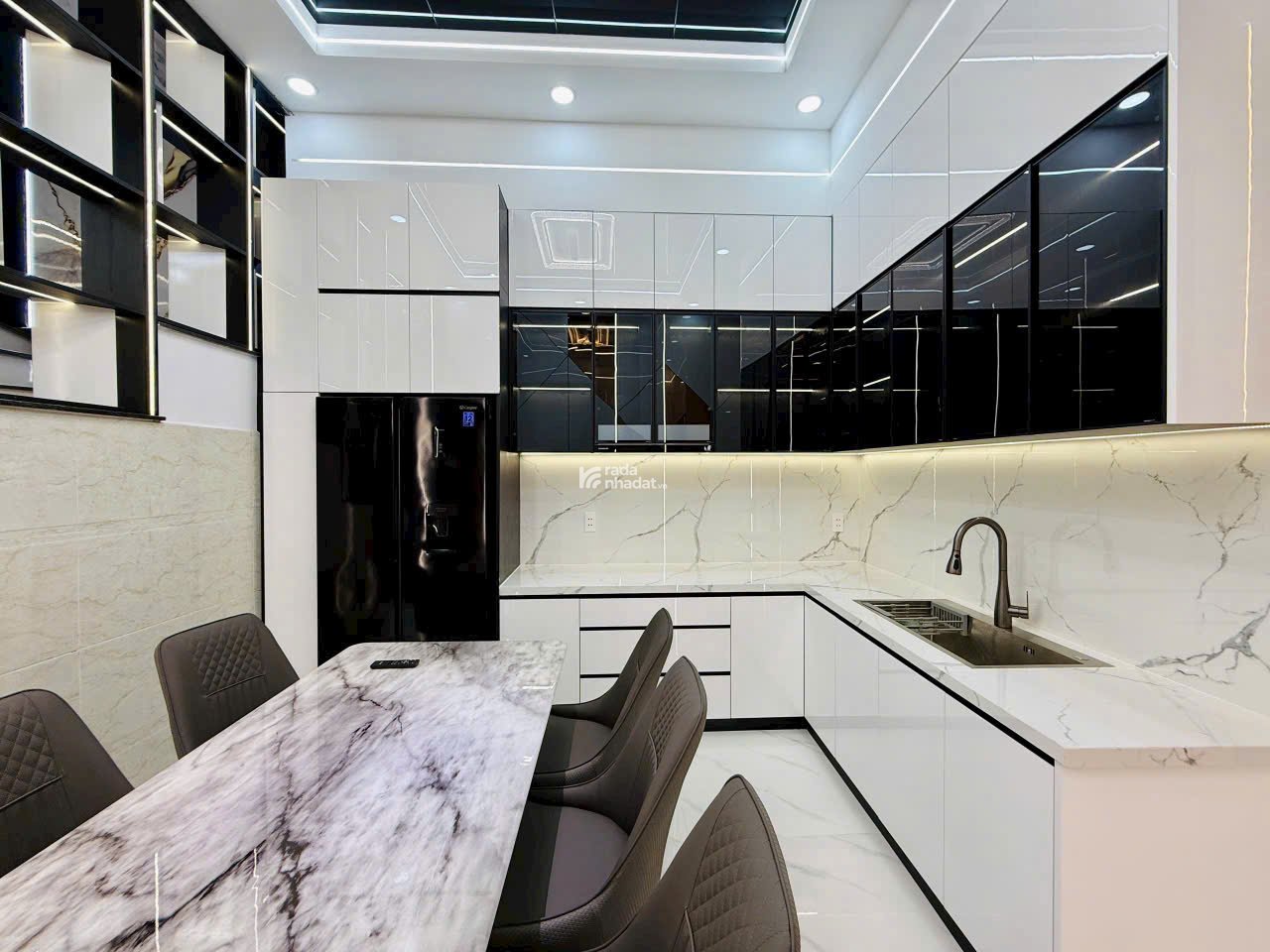 NHÀ MẶT TIỀN TX23 - VỊ TRÍ KINH DOANH ĐẮC ĐỊA - FULL NỘI THẤT CAO CẤP