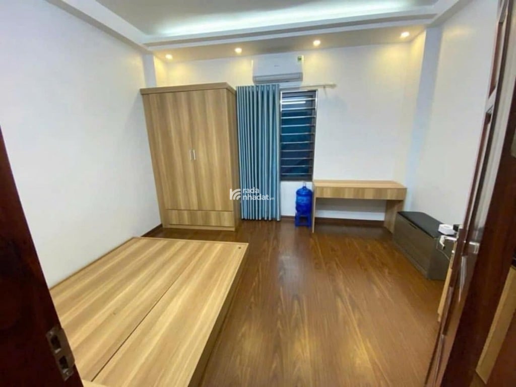 NGÕ 79 CẦU GIẤY - 30M RA MẶT PHỐ - NHÀ 2 THOÁNG - 46M2 - 7.8 TỶ