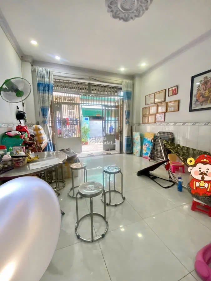 Nhà HXH Bình Long, 52m2, 2 tầng, gần AEON Tân Phú, chỉ 4.85 tỷ TL